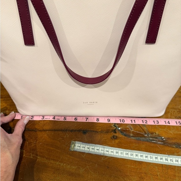 Ted Baker London Pink and Burgundy Floral Tote Bag Rose Gold Accents - Picture 4 of 16